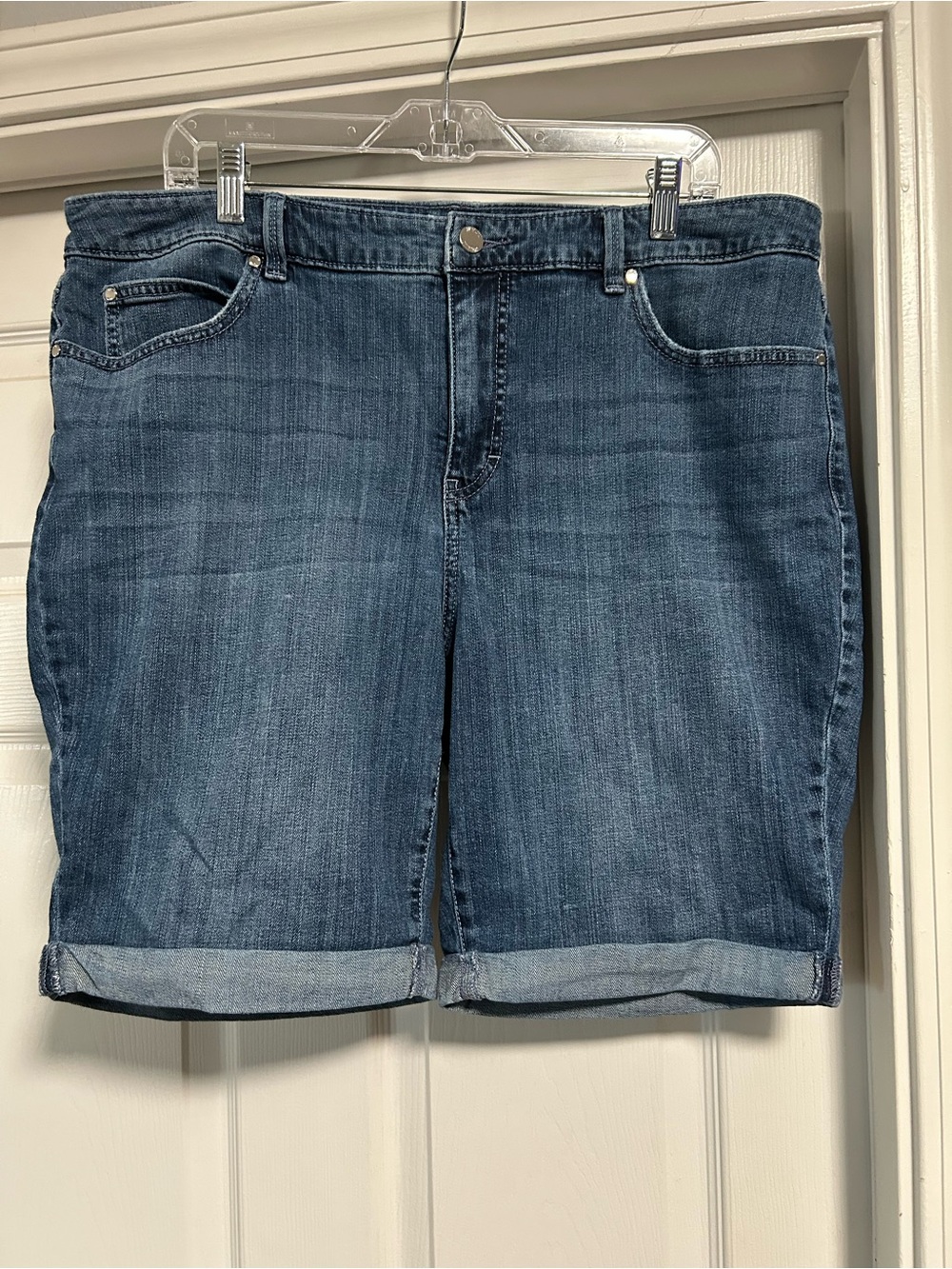 Jennifer Lopez Denim Bermuda Shorts - Medium Blue